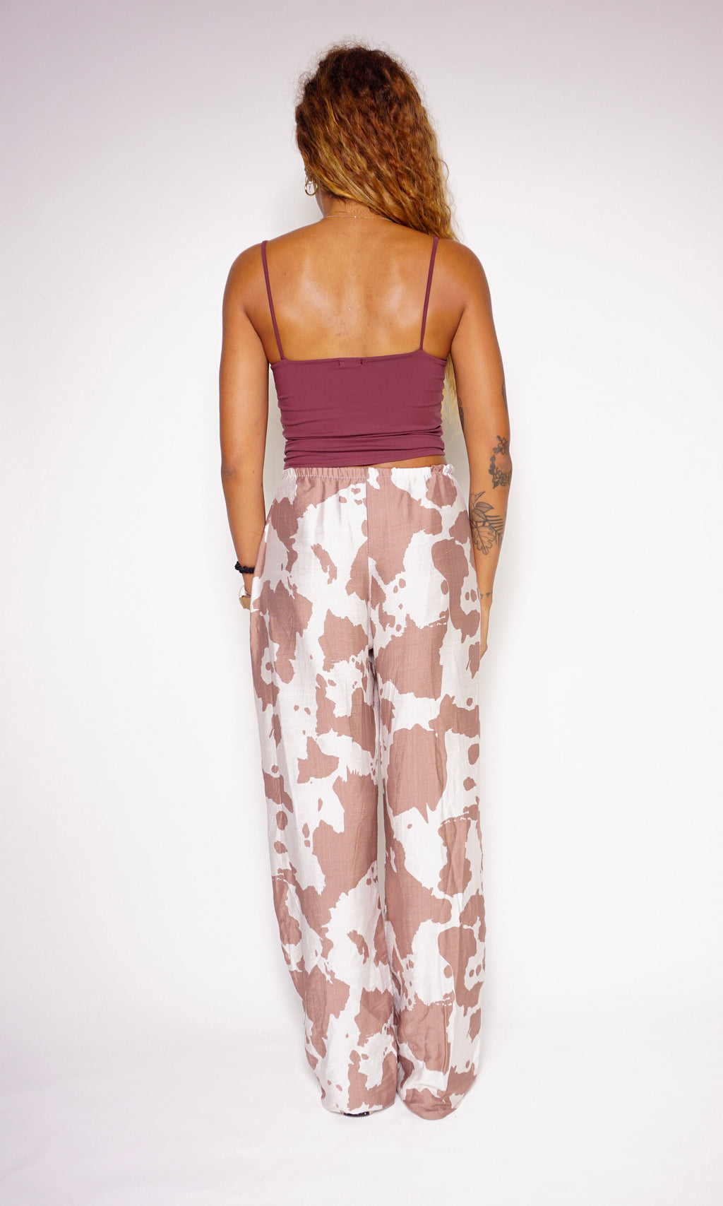 calça flow print